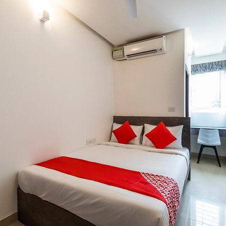 Super Townhouse Hebbal Hotel Bangalore Exterior photo